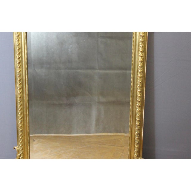 Louis XV Style Mirror in Gilded Stucco, 1800s For Sale - Image 4 of 11