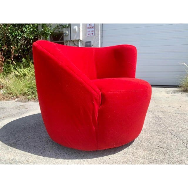 Vladimir Kagan Vladimir Kagan Style “Nautilus” Swivel Chair For Sale - Image 4 of 13
