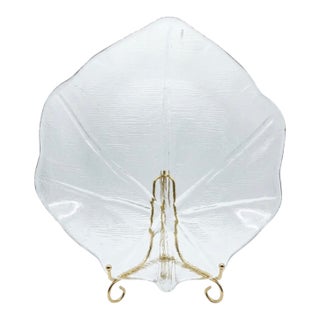 1970s Arcoroc France "Aspen" Clear Glass Leaf Platter - Large 14" For Sale