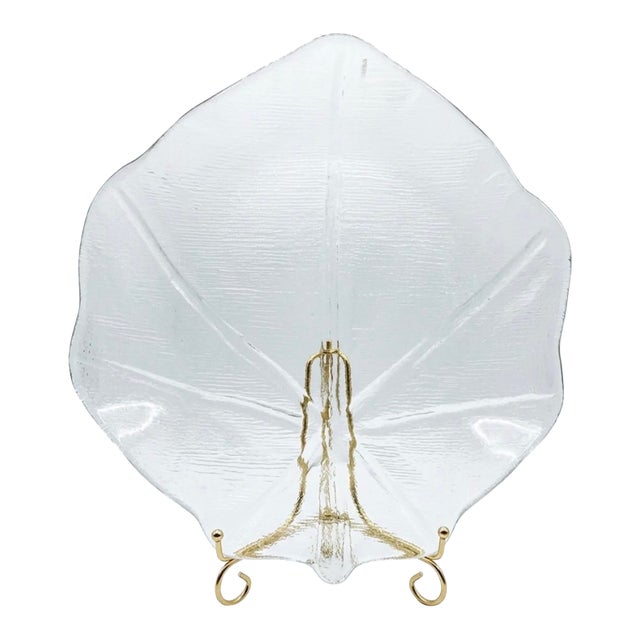 1970s Arcoroc France "Aspen" Clear Glass Leaf Platter - Large 14" For Sale