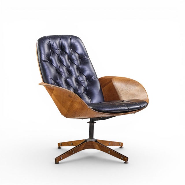 Plycraft George Mulhauser for Plycraft Mrs. Chair Mid Century Lounge Chairs - Pair For Sale - Image 4 of 12