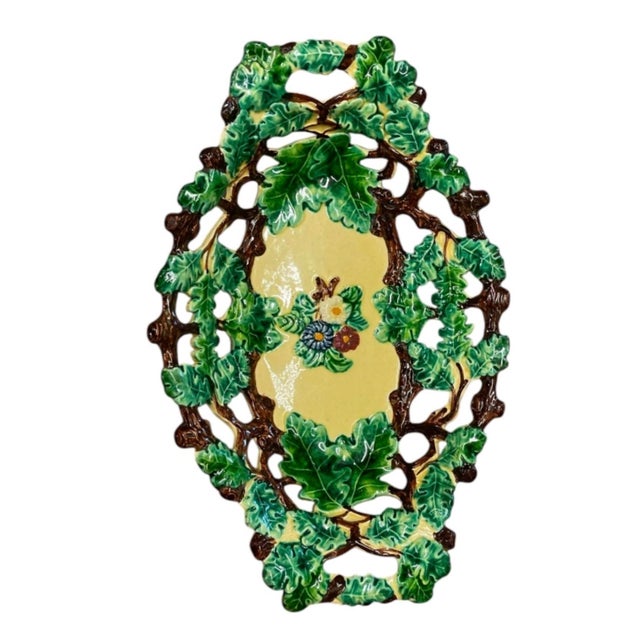 2000 - 2009 Vintage Majolica Oak Leaf and Acorn Reticulated Footed Centerpiece Bowl For Sale - Image 5 of 12