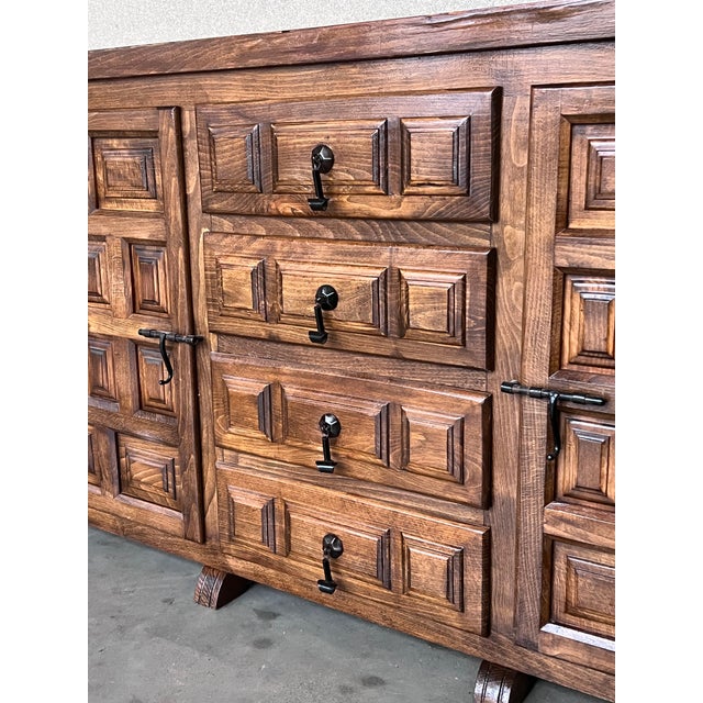 Brown Spanish Buffet or Cabinet With Two Doors and Central Drawers With Iron Hardware For Sale - Image 8 of 11