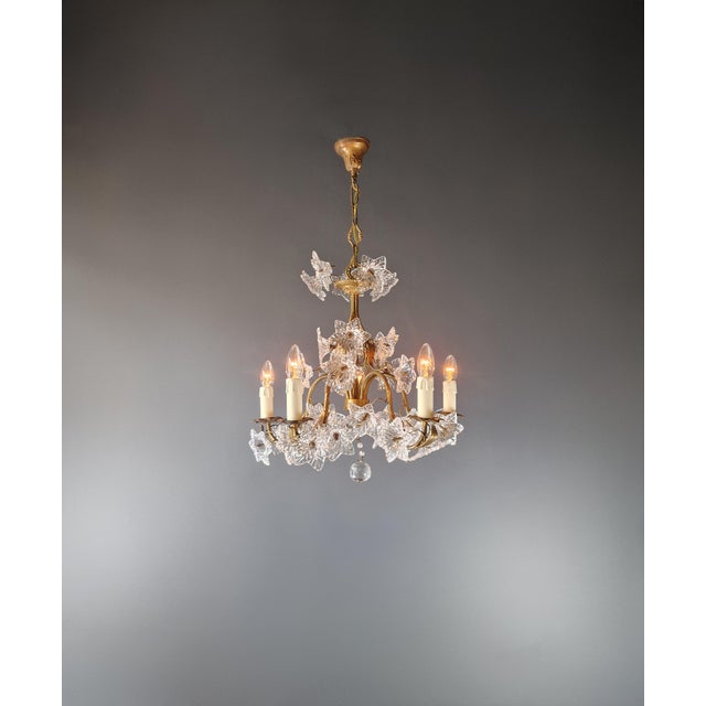 Authentic preserved Venice chandelier: Impeccably restored and revitalized Step back in time with this original preserved...