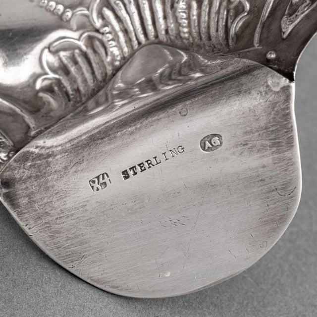 Russian Judaica Sterling Silver Candlesticks, Pair For Sale In New York - Image 6 of 6