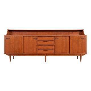 Mid-Century Modern English Teak Credenza / Sideboard, 1960s For Sale