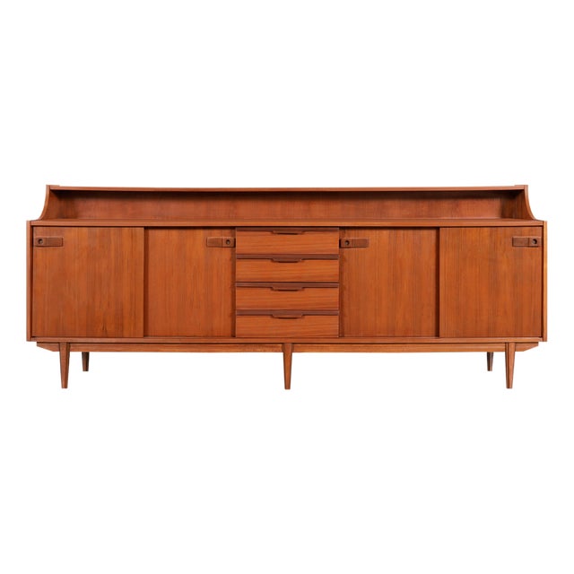 Mid-Century Modern English Teak Credenza / Sideboard, 1960s For Sale