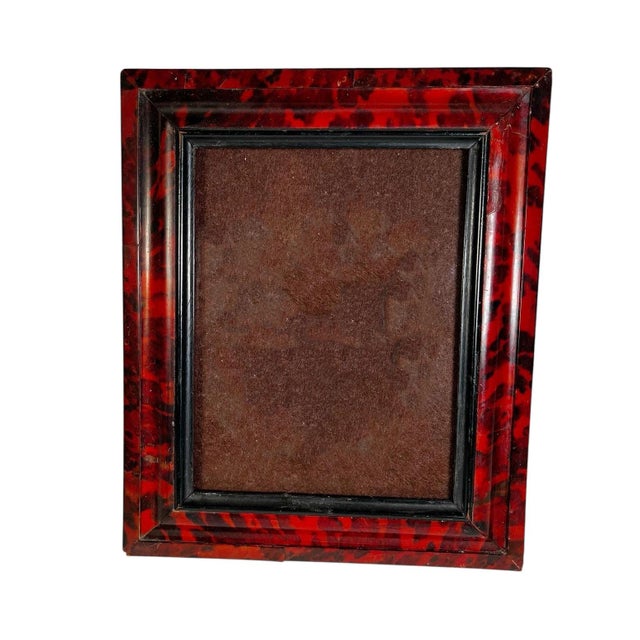 Early 19th Century Flemish Faux Tortoiseshell Frame With Red and Black Marbling For Sale - Image 4 of 5