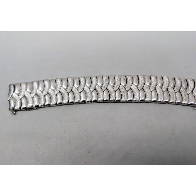 Vintage 1958 Signed Crown Trifari Rhodium Plated Asian Inspired Wave Design Bracelet For Sale - Image 9 of 11