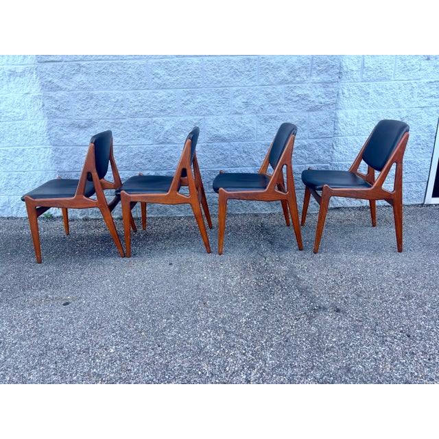 1960s Mid Century Danish Ella Chairs in Teak Attributed to Arne Vodder for Vamo Sønderborg, 1960s, Set of 6 For Sale - Image 5 of 12