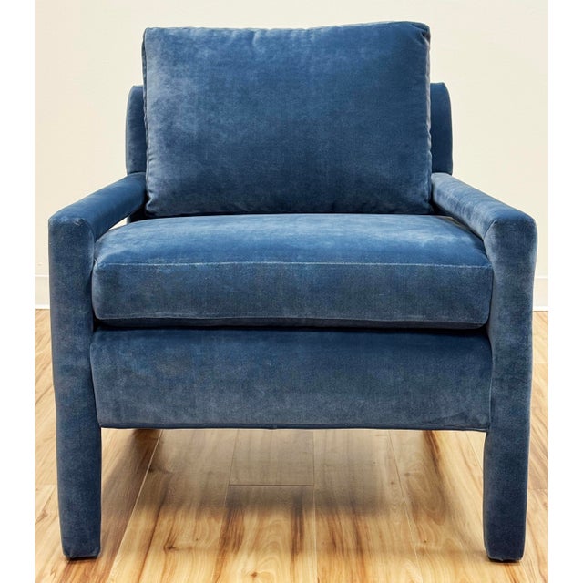 Mid-Century Modern Vintage Newly Upholstered MCM Blue Velvet Parsons Chair For Sale - Image 3 of 11