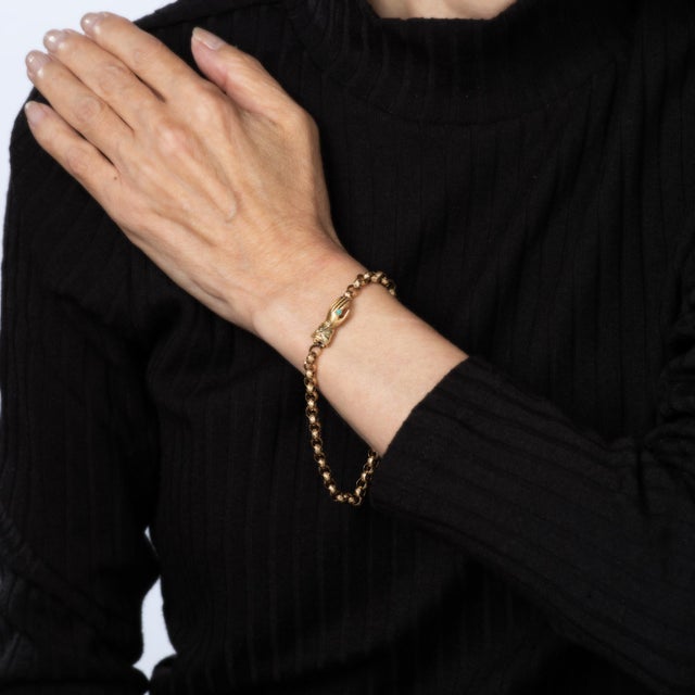 Traditional Antique Georgian Hand Clasp Bracelet 14k Yellow Gold Star Belcher Links 8" For Sale - Image 3 of 4