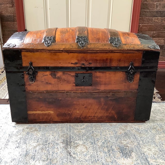 Antique Round Top Trunk Value