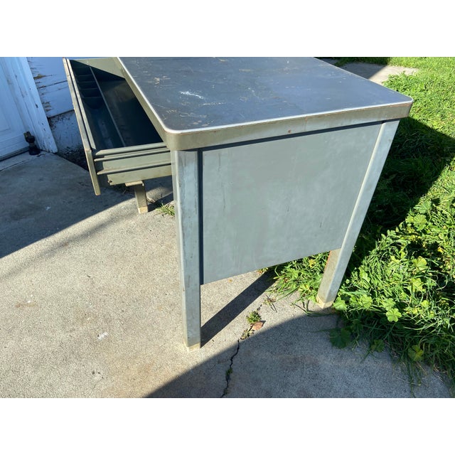 Mid-Century Modern Vintage Mid-Century Modern General Fireproofing Tanker Desk For Sale - Image 3 of 12