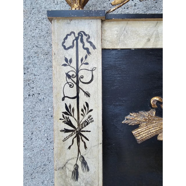 Antique 19th Century Continental Gilt Pier Mirror With Flower Basket Crest & Faux Marbleized Pilasters For Sale - Image 10 of 12