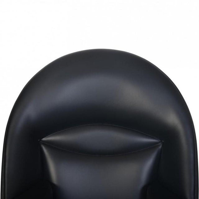 CH468 Oculus Chair in Black Classic Leather by Hans Wegner, 2000s For Sale - Image 3 of 17