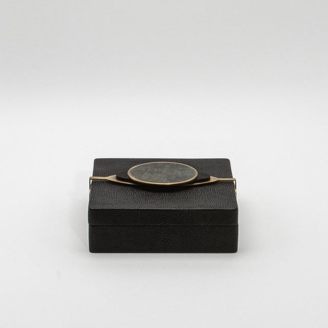 2020s Set of 2 Boxes in Shagreen With Semi-Precious Stone and Brass by Kifu Paris For Sale - Image 5 of 8