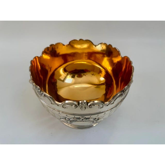 Victorian Vintage English-Style Silver-Plate Monteith Bowl For Sale - Image 3 of 9