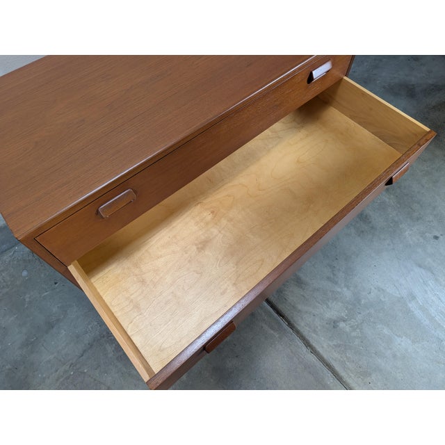 1960s Danish Modern 4-Drawer Teak Chest by Borge Mogensen for Povl Dinesen, Denmark For Sale - Image 11 of 15