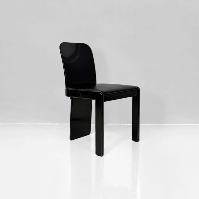 Italian Modern Chairs attributed to Pierluigi Molinari for Pozzi, 1970s, Set of 4 For Sale - Image 4 of 16