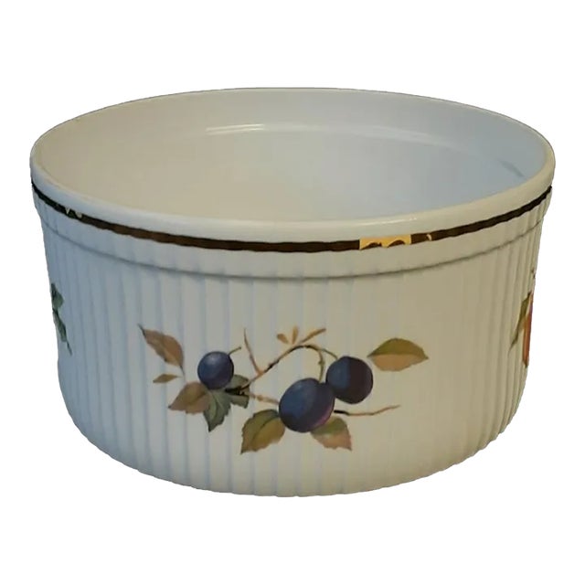 Mid 20th Century Eversham Royal Worchester Fluted Souffle Dish For Sale
