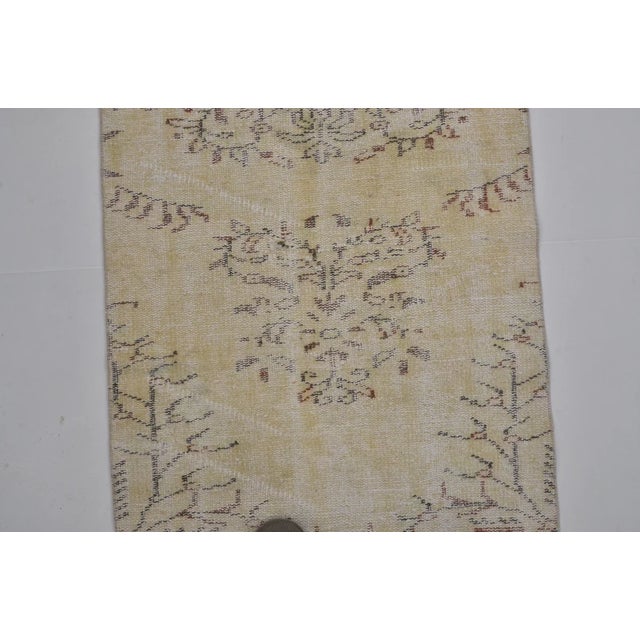 Turkish Vintage Hand-Knotted Turkish Runner, Detailed Cream and Yellow Anatolian Rug For Sale - Image 3 of 10