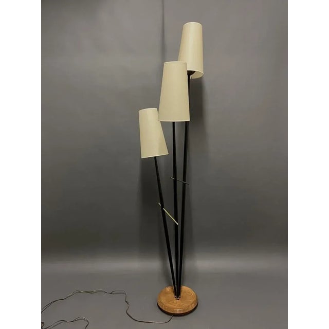 Floor Lamp, France, 1950s, in Very Good conditions. Designed 1950 to 1959 European Plug (up to 250V).The wiring of this...