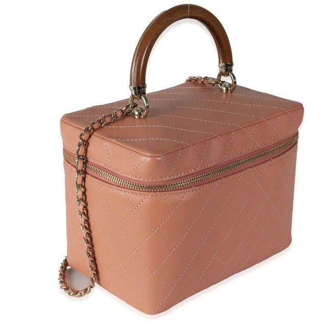 Contemporary Pink Quilted Lambskin Knock On Wood Vanity Case For Sale - Image 3 of 9