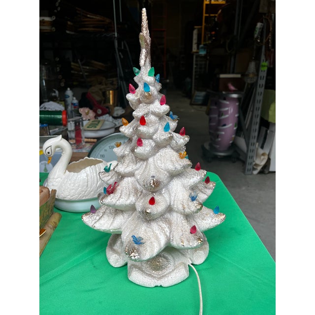 Sculpture Materials 1970s White Light-Up Christmas Tree With Wind-Up Music Box (Rudolph the Red Nosed Reindeer) For Sale - Image 7 of 7
