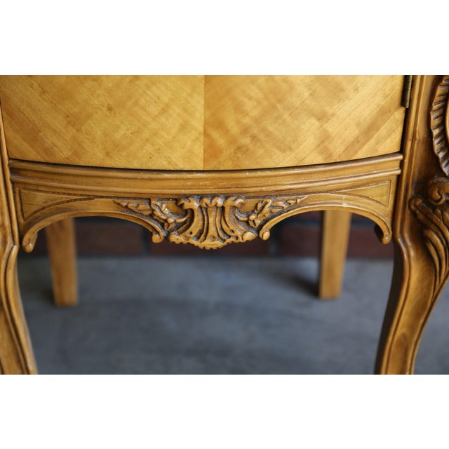 Oh so French best describes this nightstand…Perfect for any shabby, French chic, cottage or English countryside bedroom....