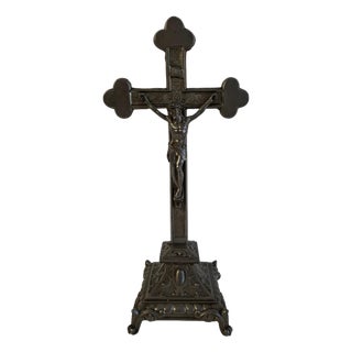 Antique Czechoslovak Neo-Gothic Cast Iron Table Crucifix, 1900s For Sale