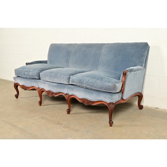 French Provincial Baker Furniture Style French Provincial Louis XV Carved Walnut Velvet Upholstered Sofa | Circa 1960s For Sale - Image 3 of 13
