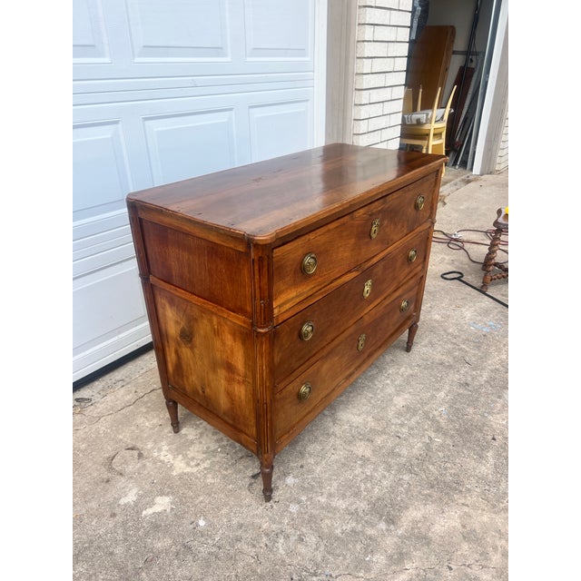 French 18th Century Louis XVI Walnut Chest of Drawers For Sale - Image 4 of 12