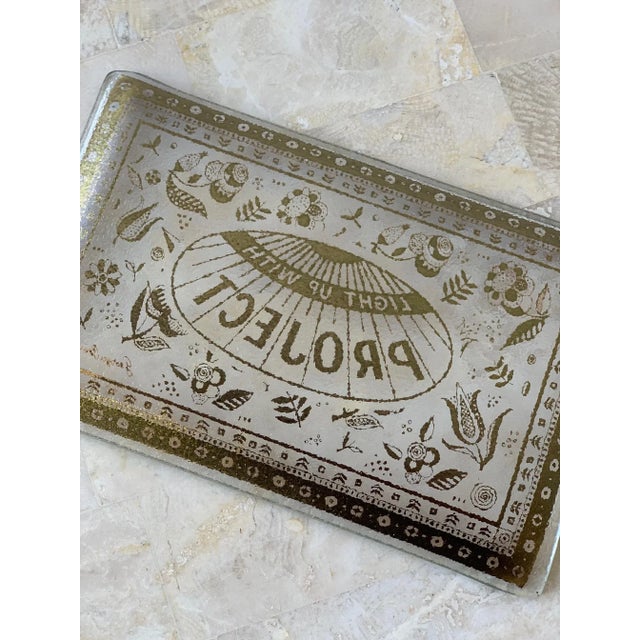 Glass Vintage 1960s George Briard Tobacco Brand Glass Promotional Tray For Sale - Image 7 of 9
