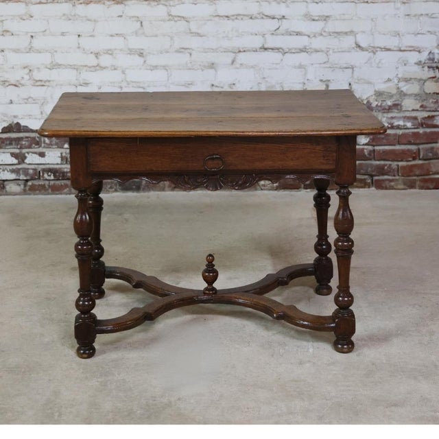 19th Century French Oak Small Shell Marif Table For Sale - Image 4 of 6