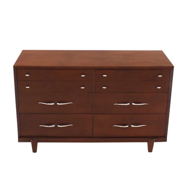 American modernist dresser. Made in the mid 20th century.
