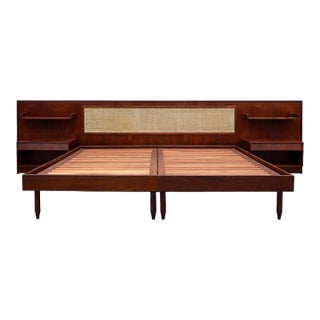 Carlo Hauner for Forma — Brazilian Rosewood Queen Bed with Integrated Nightstands, Brazil, 1950s - Lot 368-369A For Sale