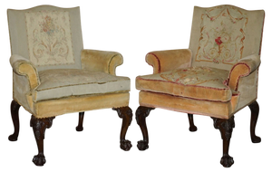 Set of Antique George III Hand Carved Lions Paw Armchairs, 1780s