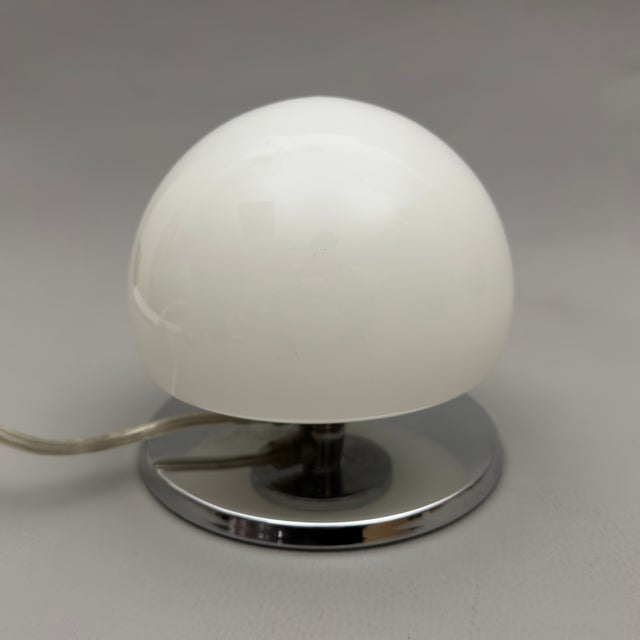 Modern Space Age Glass Table Lamp in Metal and Chrome For Sale - Image 3 of 10