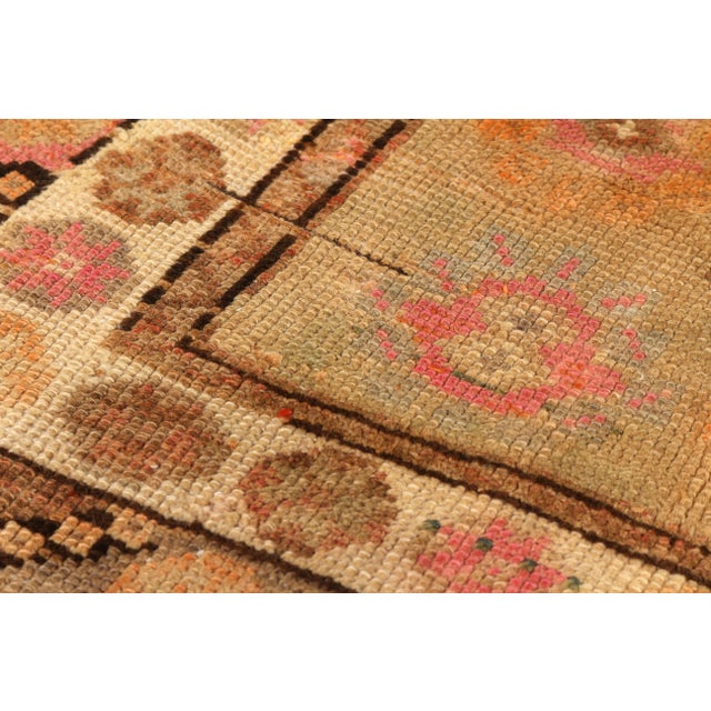 Hand-Knotted Vintage Oushak Rug Beige Brown Peach Geometric Pattern For Sale - Image 4 of 5