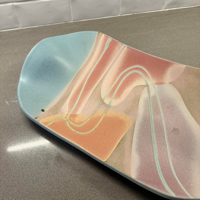 1980s 1980s Carol McFarlan Postmodern Ceramic Large Centerpiece Platter 11"x17” Signed For Sale - Image 5 of 10