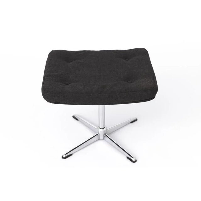 Vintage Ottoman in Metal & Fabric, 1960s For Sale - Image 3 of 8