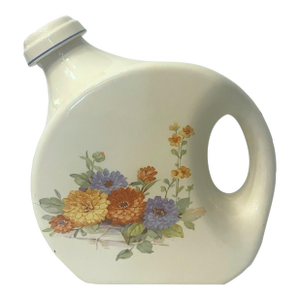 1930s Universal Cambridge Refrigerator Pitcher