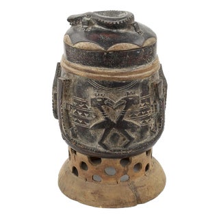 Bamileke / Bamum Container with Lid on Perforated Base For Sale