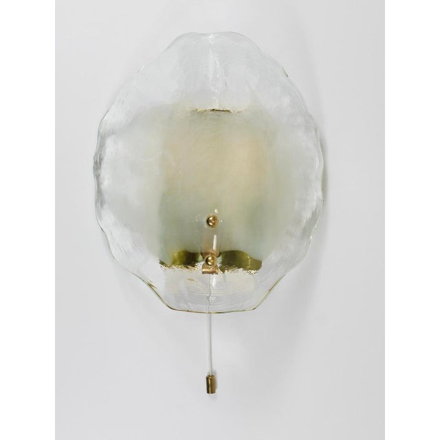 Brass and Murano Glass Petal Sconce Wall Light by J. T. Kalmar for Kalmar, 1970s For Sale - Image 13 of 16