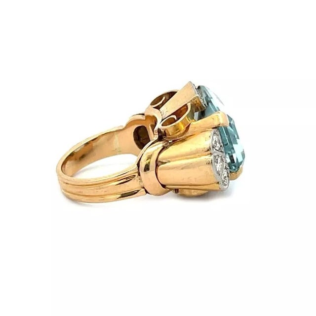 Diamond Aquamarine Platinum Gold Floral Design Retro Estate Ring For Sale - Image 4 of 7