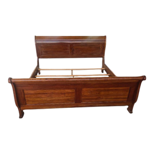 Traditional Cherry Finished King Size Sleigh Bed