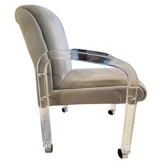 Lion in Frost 1970s Attributed to Lion in Frost Lucite Dining Chair (With Casters) For Sale - Image 4 of 12