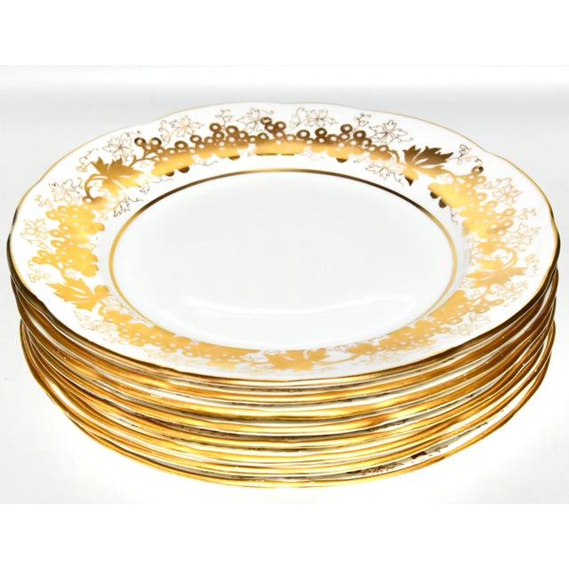 English Mid 20th Century Hammersley Gilded Plates- Set of 8 For Sale - Image 3 of 6