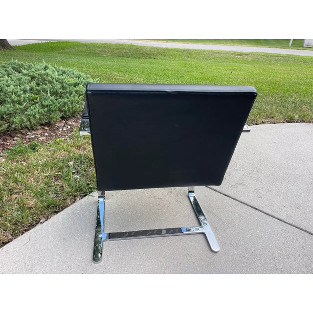 Knoll Brno Flat Bar Chair by Ludwig Mies Van Der Rohe – Black Leather For Sale - Image 9 of 12
